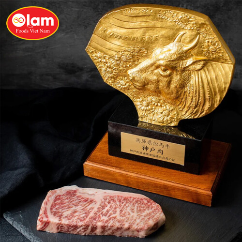 Thăn ngoại bò Kobe / KOBE BEEF | A5 WAGYU BEEF STRIPLOIN STEAK