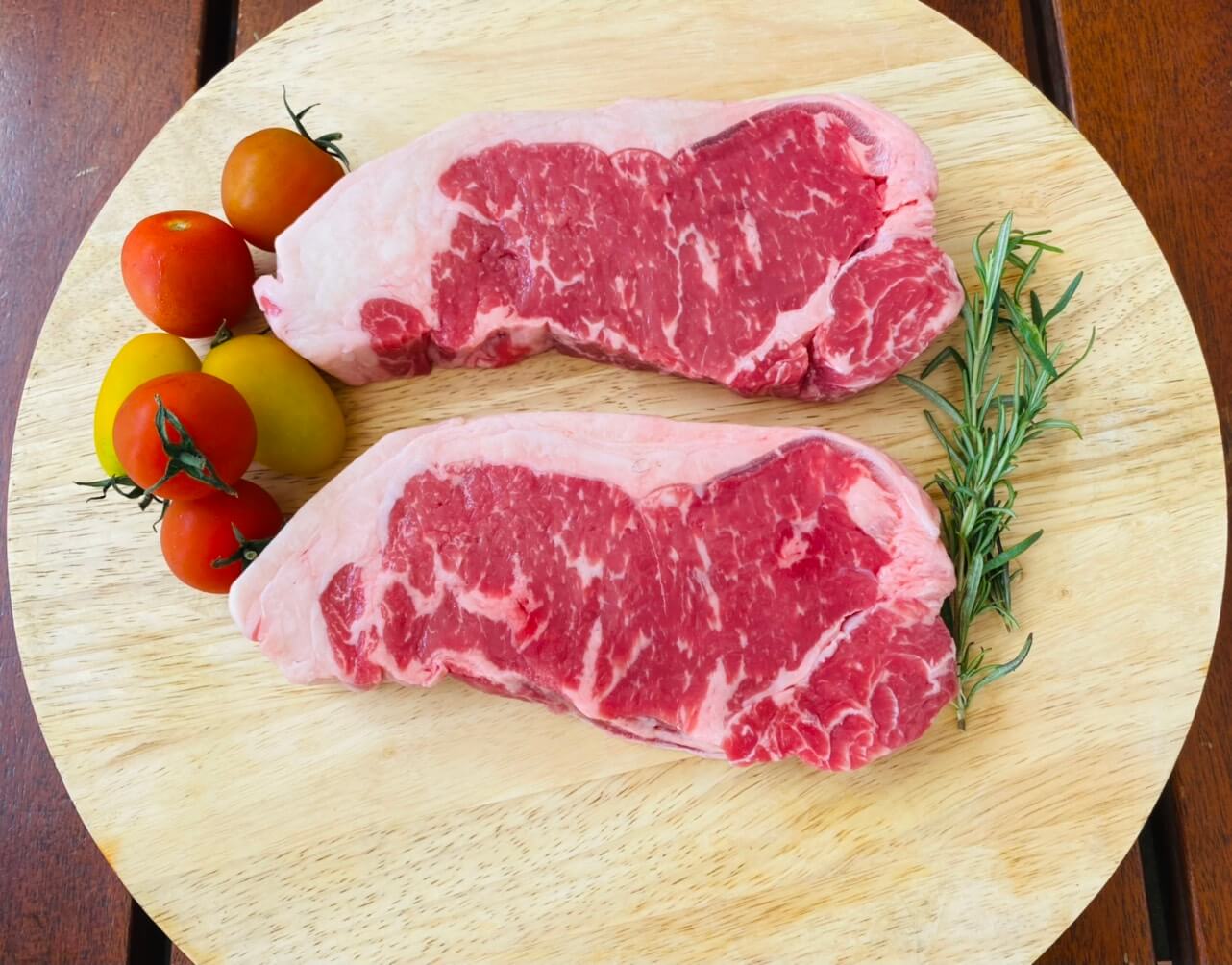 AUST. BEEF STRIPLOIN A  Thịt thăn ngoại  Bò Úc A